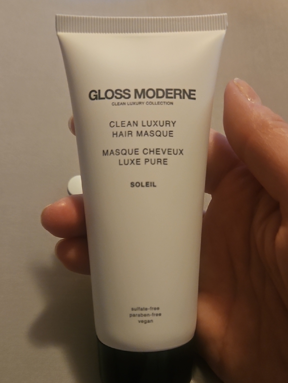 Gloss Moderne Clean Luxury Hair Masque - White